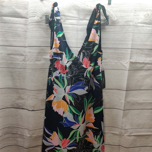 New Lulu's Beloved Becky Black floral - Picture 4 of 12